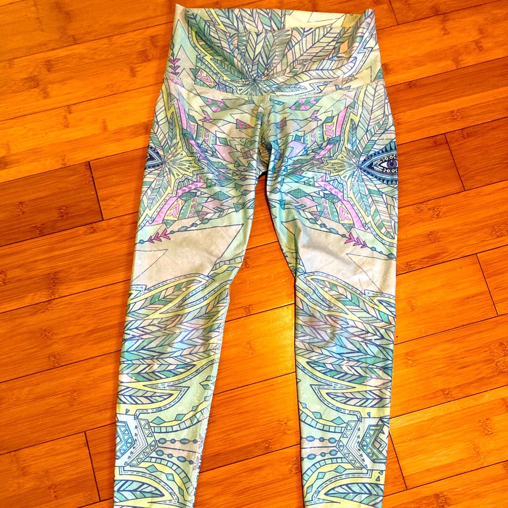 Teeki leggings